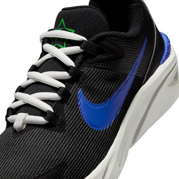 NWT Nike Unisex Kid's Young Athletes Shoe,Black/Racer Blue/White-38.5 EU 6Y - Picture 4 of 7